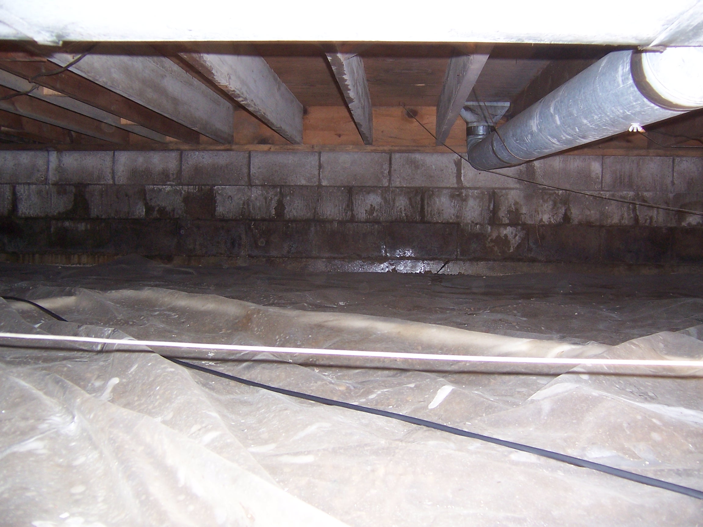 Wet Crawlspace in Fishers Indiana